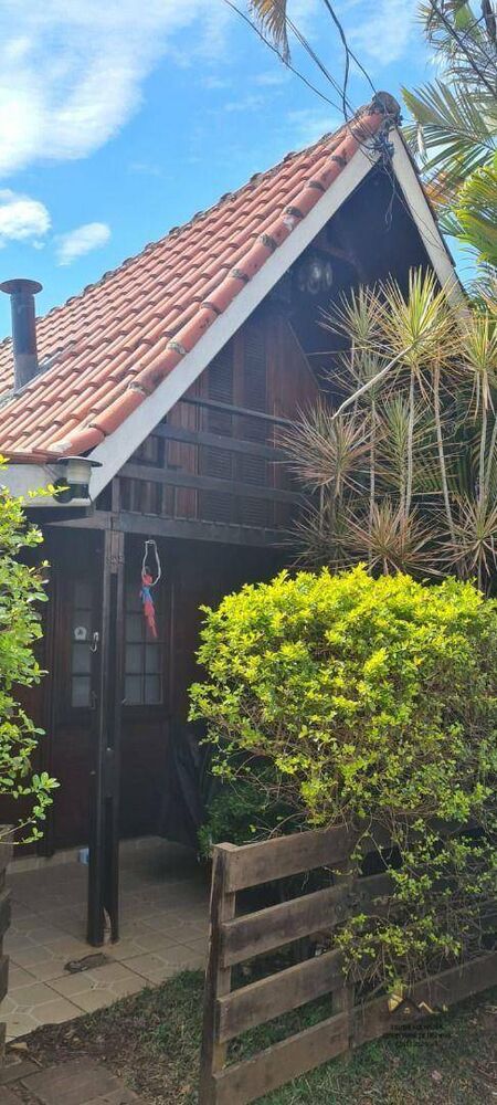 Chácara à venda com 3 quartos, 80m² - Foto 1