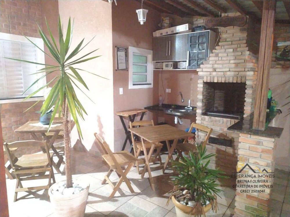 Casa à venda com 2 quartos, 130m² - Foto 5