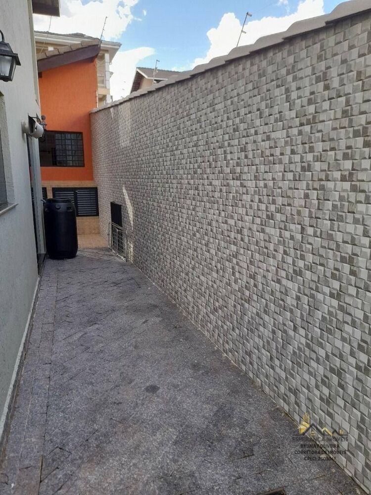 Sobrado, 4 quartos, 240 m² - Foto 4