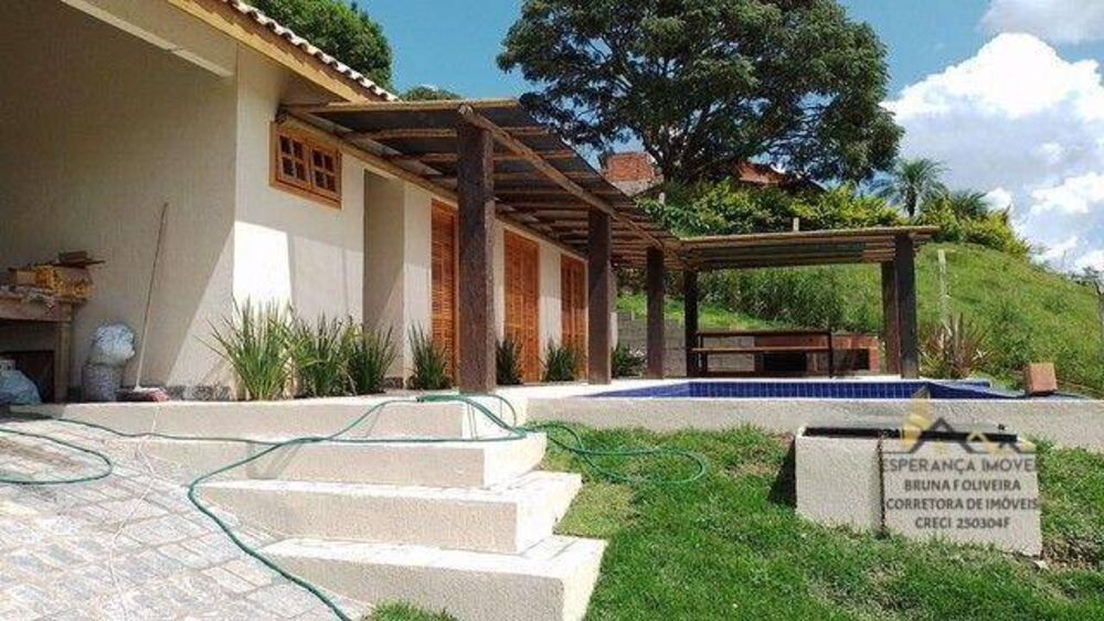 Chácara à venda com 1 quarto, 105m² - Foto 13