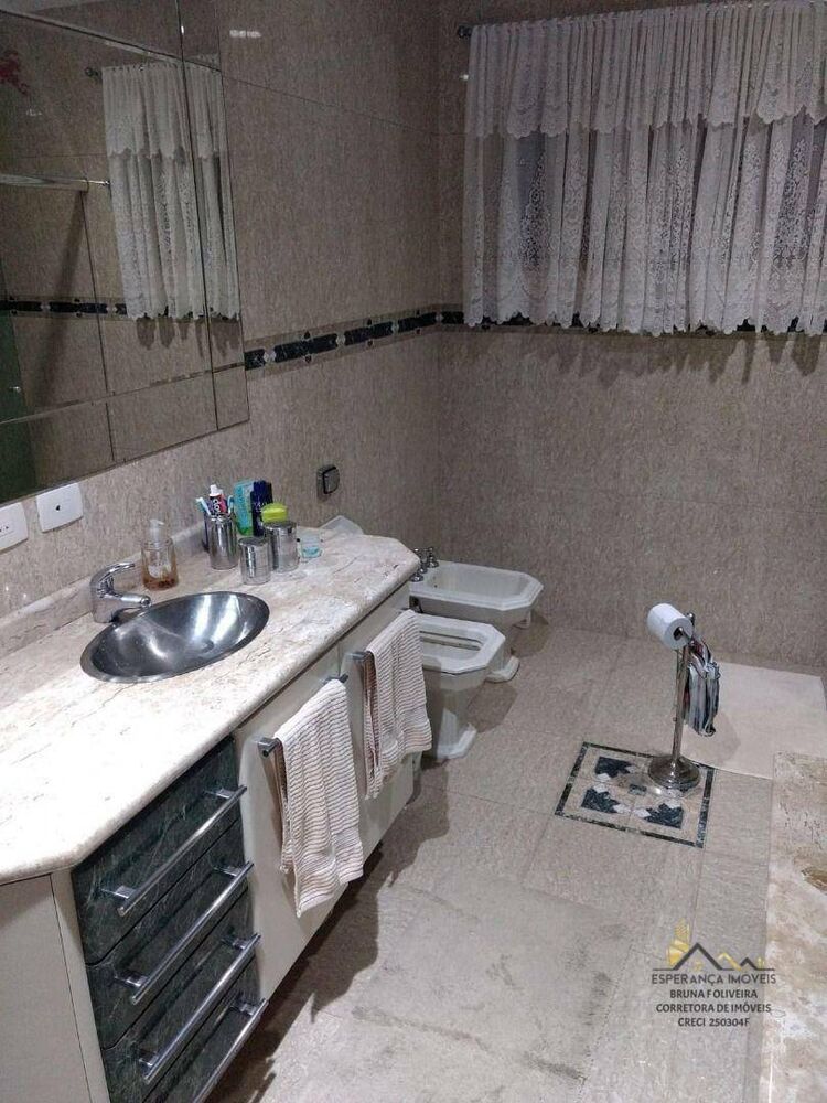 Casa, 3 quartos, 380 m² - Foto 1
