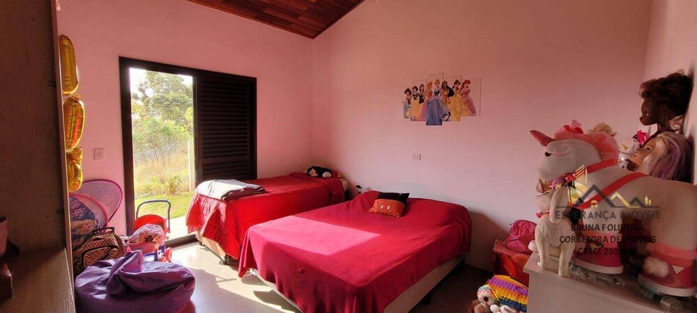 Chácara à venda com 3 quartos, 178m² - Foto 14