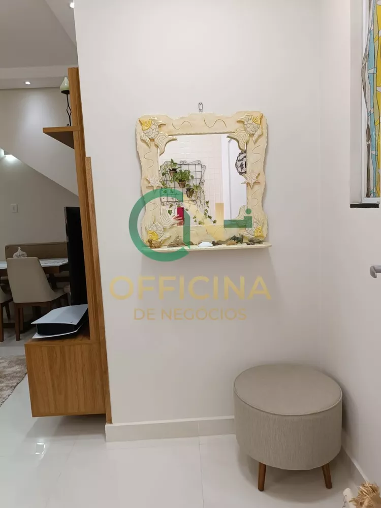 Casa à venda com 3 quartos, 108m² - Foto 2