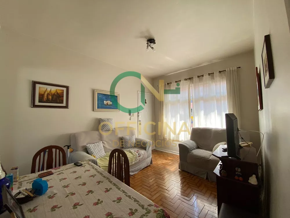 Apartamento à venda com 2 quartos, 82m² - Foto 3