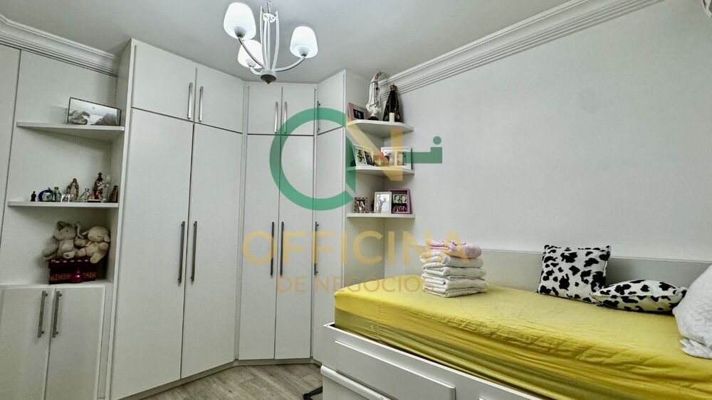 Apartamento à venda com 3 quartos, 170m² - Foto 23