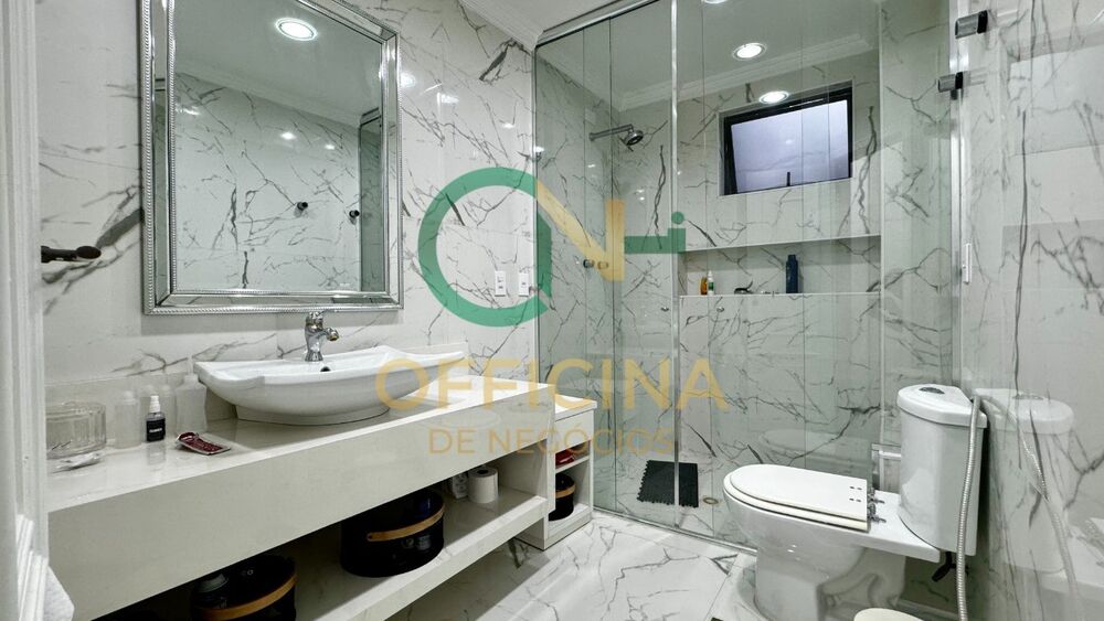 Apartamento à venda com 3 quartos, 170m² - Foto 32