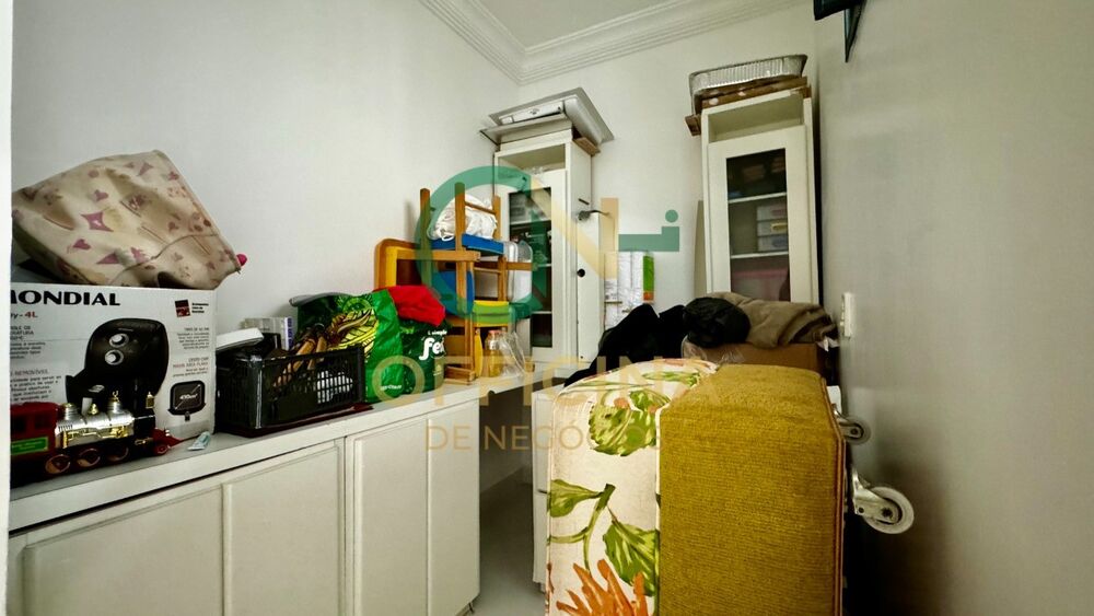 Apartamento à venda com 3 quartos, 170m² - Foto 18