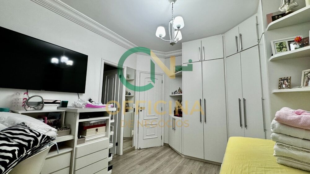Apartamento à venda com 3 quartos, 170m² - Foto 21