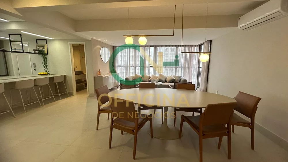 Apartamento à venda com 3 quartos, 155m² - Foto 3