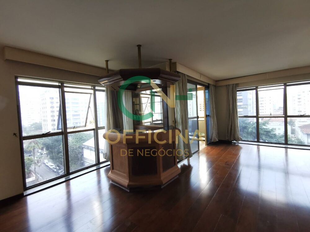 Apartamento, 4 quartos, 221 m² - Foto 2