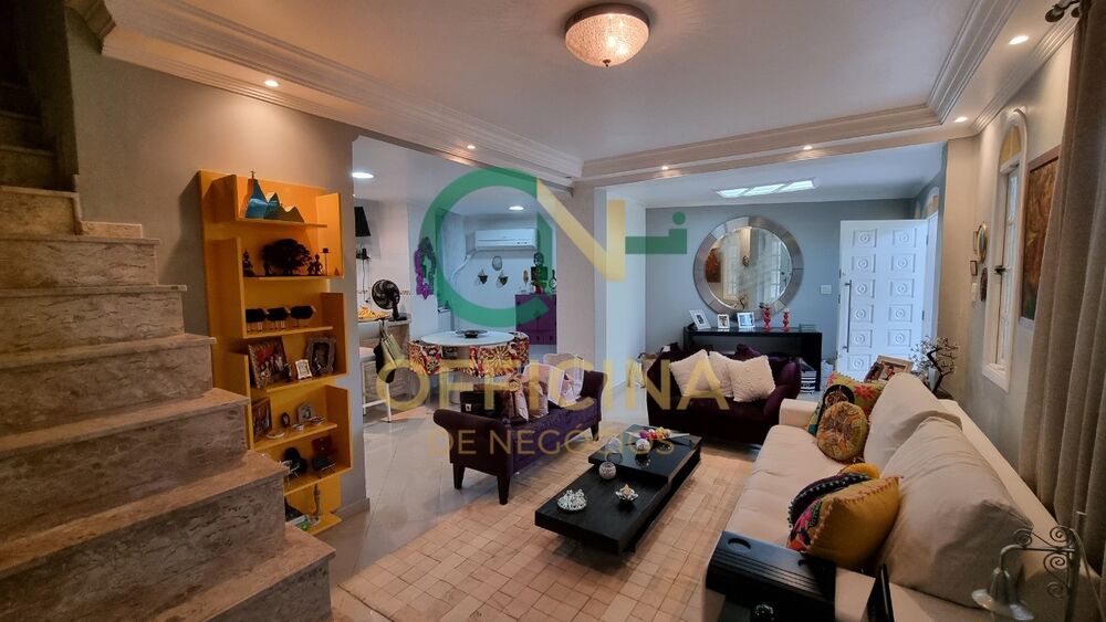 Casa, 3 quartos, 114 m² - Foto 2