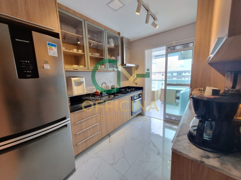 Apartamento à venda com 3 quartos, 104m² - Foto 3