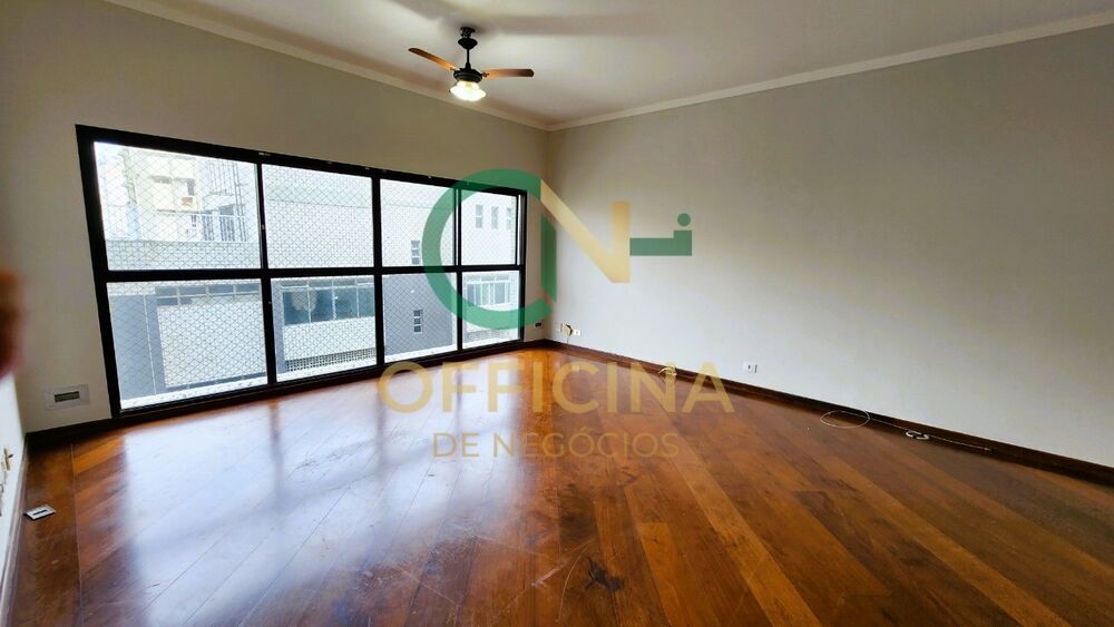 Apartamento à venda com 3 quartos, 150m² - Foto 4