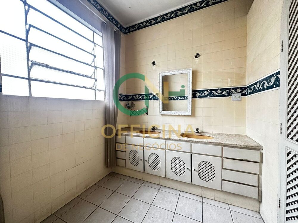 Casa, 5 quartos, 300 m² - Foto 4