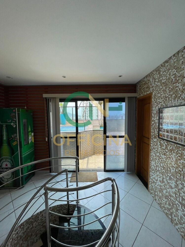 Cobertura à venda com 2 quartos, 180m² - Foto 11