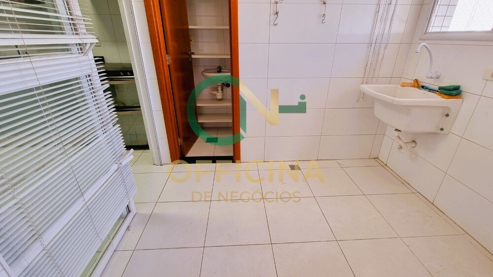 Apartamento à venda com 3 quartos, 115m² - Foto 12