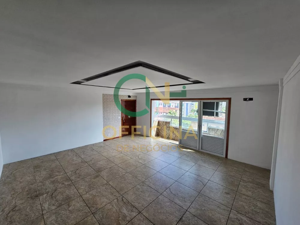 Apartamento, 3 quartos, 138 m² - Foto 2