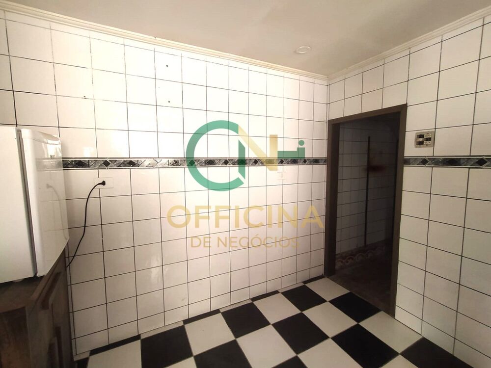 Casa, 3 quartos, 198 m² - Foto 1