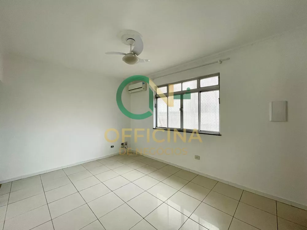 Apartamento à venda com 3 quartos, 95m² - Foto 2