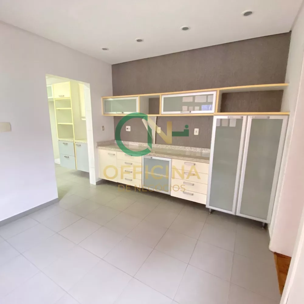 Apartamento à venda com 4 quartos, 250m² - Foto 8