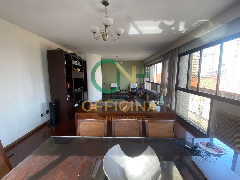Apartamento à venda com 3 quartos, 184m² - Foto 1