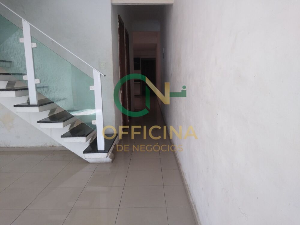 Casa, 4 quartos, 150 m² - Foto 2