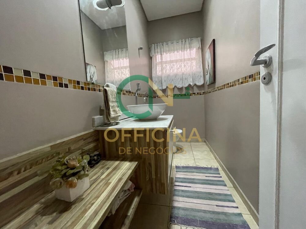 Casa, 3 quartos, 223 m² - Foto 10