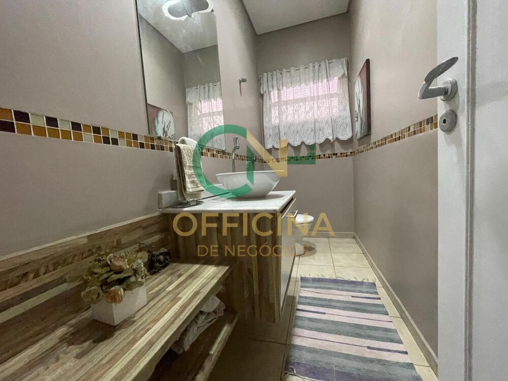 Casa, 3 quartos, 223 m² - Foto 25