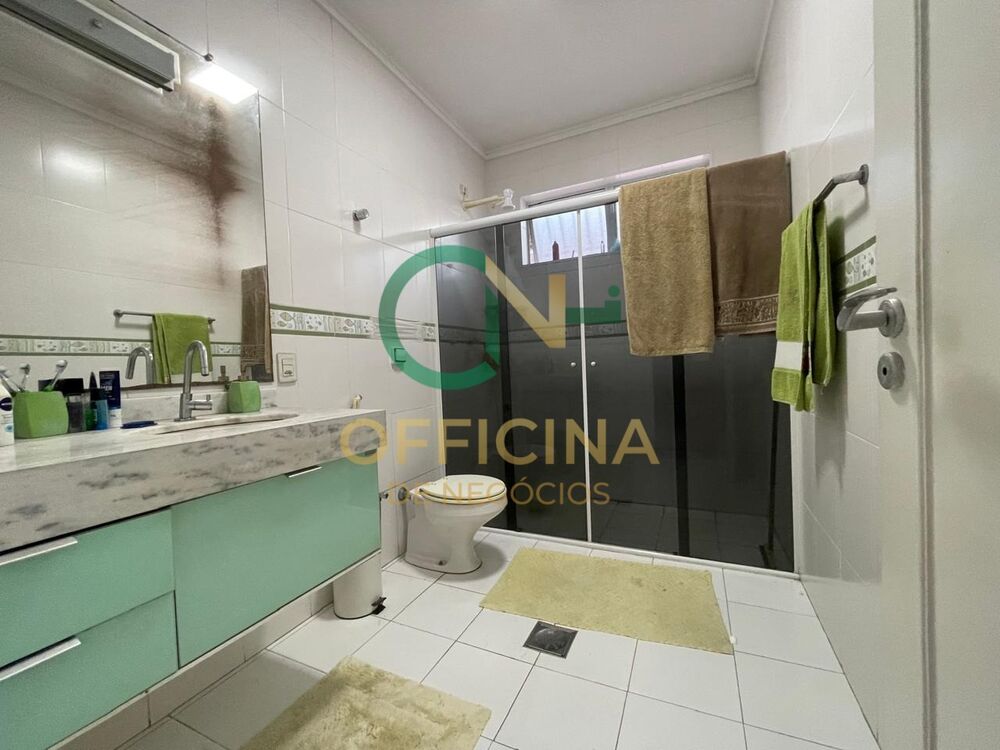 Casa, 3 quartos, 223 m² - Foto 24