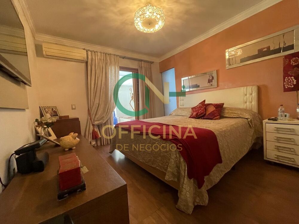 Casa, 3 quartos, 223 m² - Foto 14