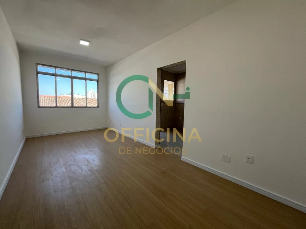 Apartamento à venda com 2 quartos, 76m² - Foto 2