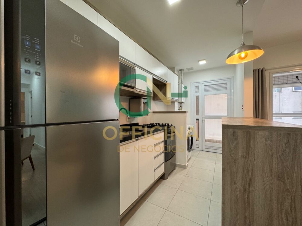 Apartamento à venda com 2 quartos, 80m² - Foto 8