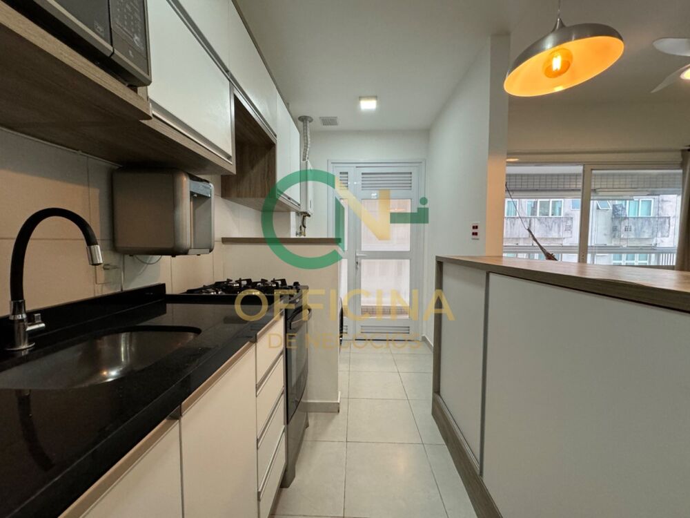 Apartamento à venda com 2 quartos, 80m² - Foto 9