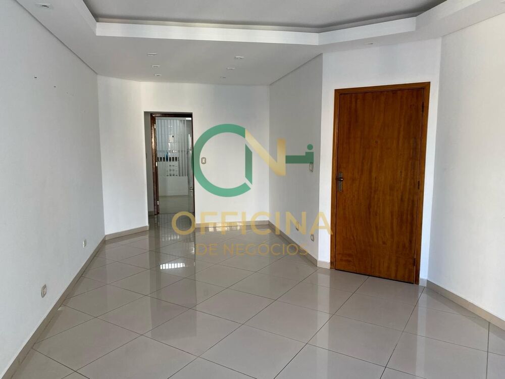 Apartamento à venda com 3 quartos, 119m² - Foto 1