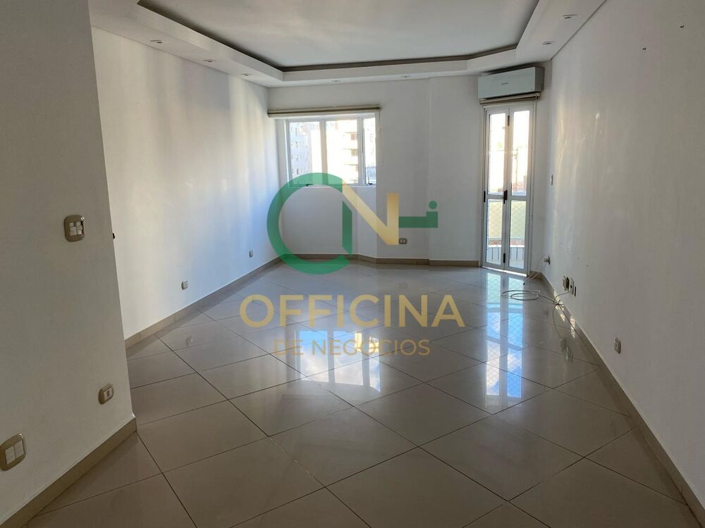 Apartamento à venda com 3 quartos, 119m² - Foto 2