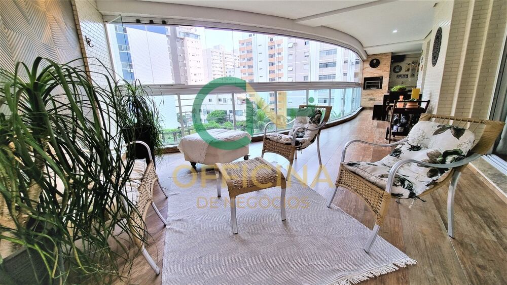 Apartamento à venda com 4 quartos, 204m² - Foto 1