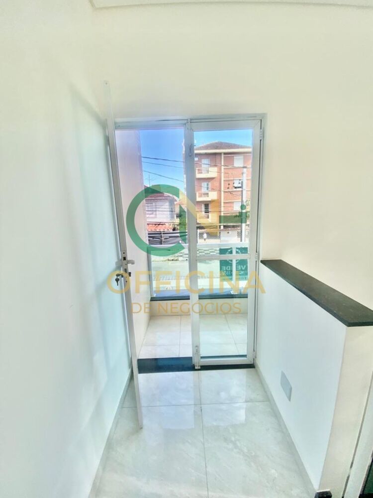 Casa à venda com 2 quartos, 99m² - Foto 1