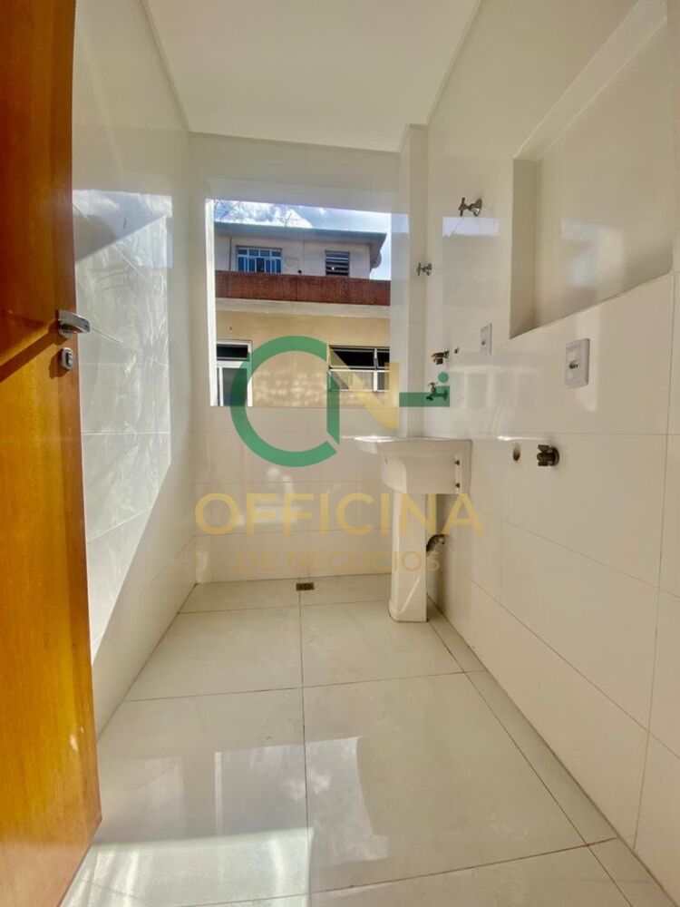 Casa à venda com 2 quartos, 99m² - Foto 5