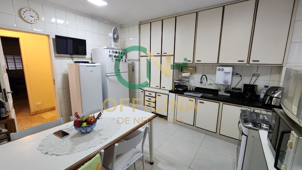 Apartamento à venda com 3 quartos, 170m² - Foto 10