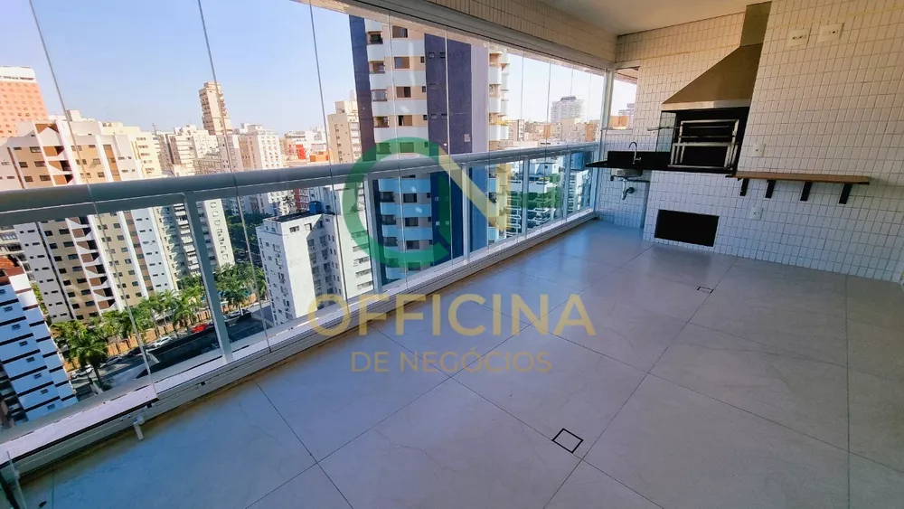 Apartamento para alugar com 3 quartos, 143m² - Foto 2