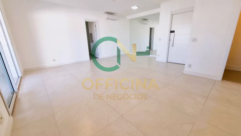 Apartamento para alugar com 3 quartos, 143m² - Foto 4