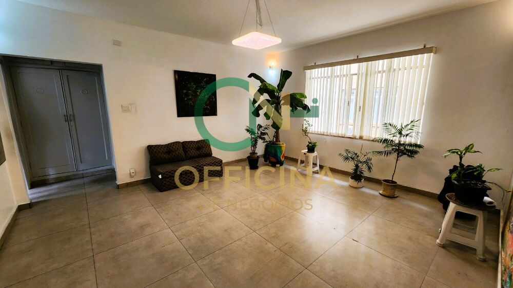 Apartamento à venda com 2 quartos, 84m² - Foto 2