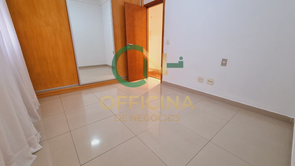 Apartamento, 4 quartos, 196 m² - Foto 4