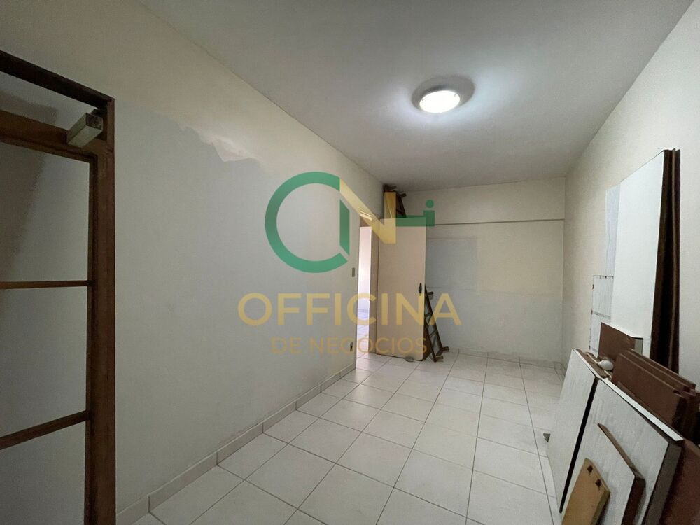 Apartamento à venda com 2 quartos, 70m² - Foto 14