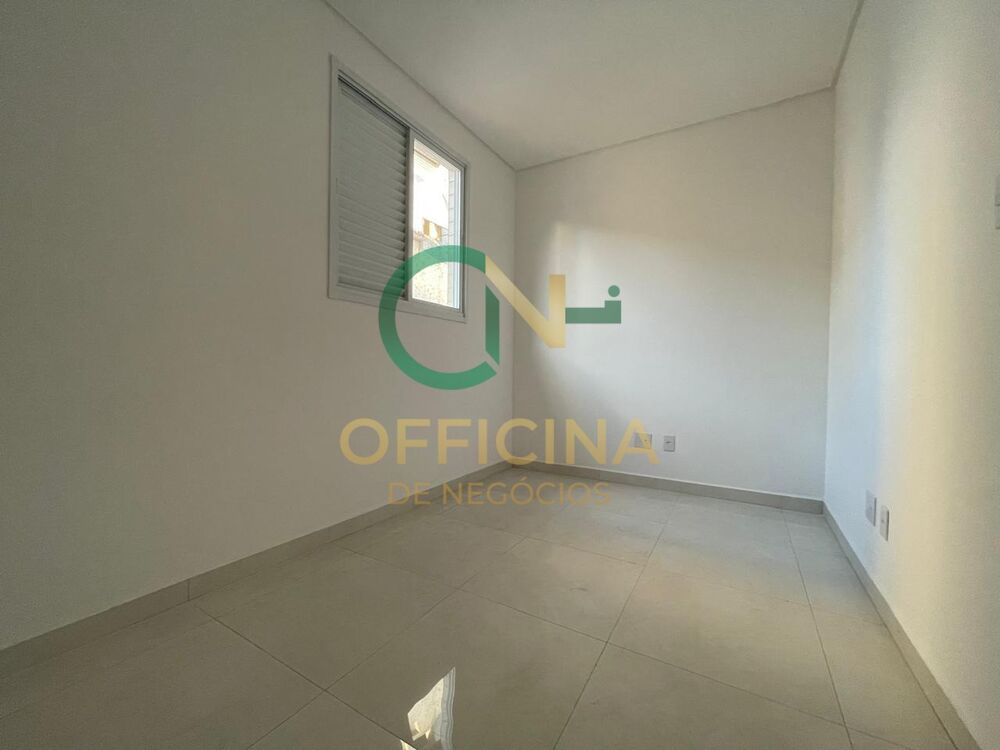 Casa à venda com 3 quartos, 95m² - Foto 13