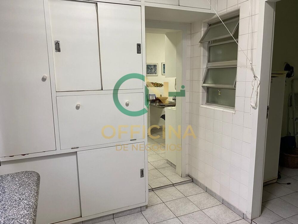 Apartamento à venda com 3 quartos, 230m² - Foto 23
