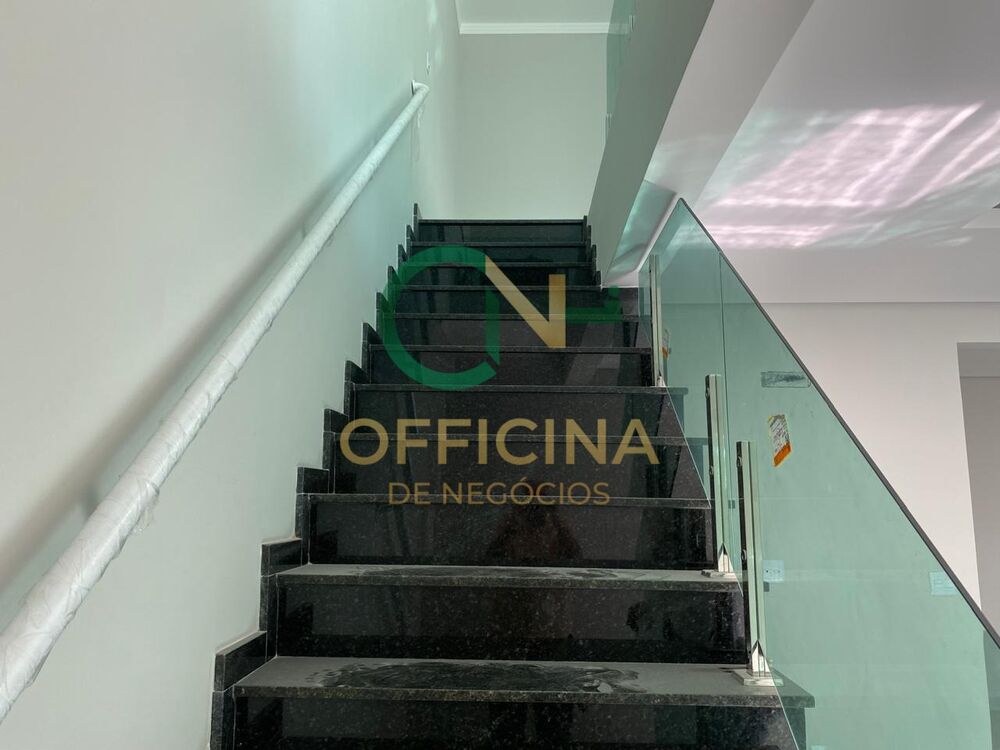 Casa, 3 quartos, 250 m² - Foto 13