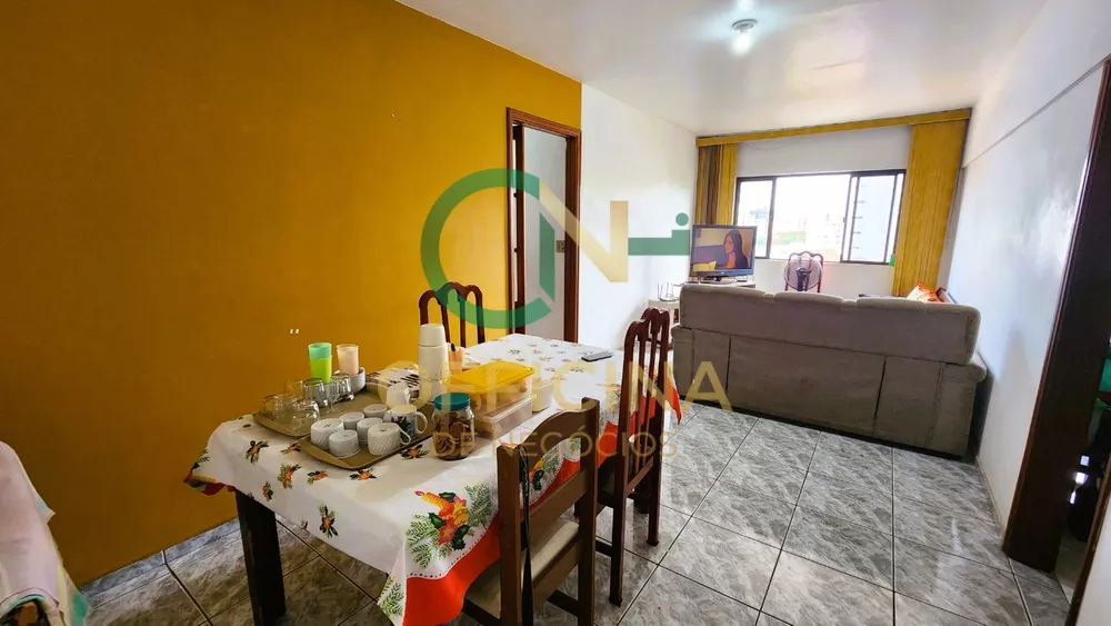 Apartamento à venda com 2 quartos, 78m² - Foto 1