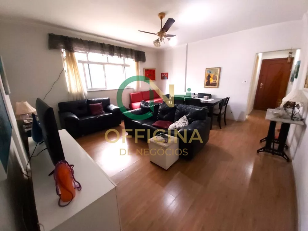 Apartamento à venda com 3 quartos, 136m² - Foto 1