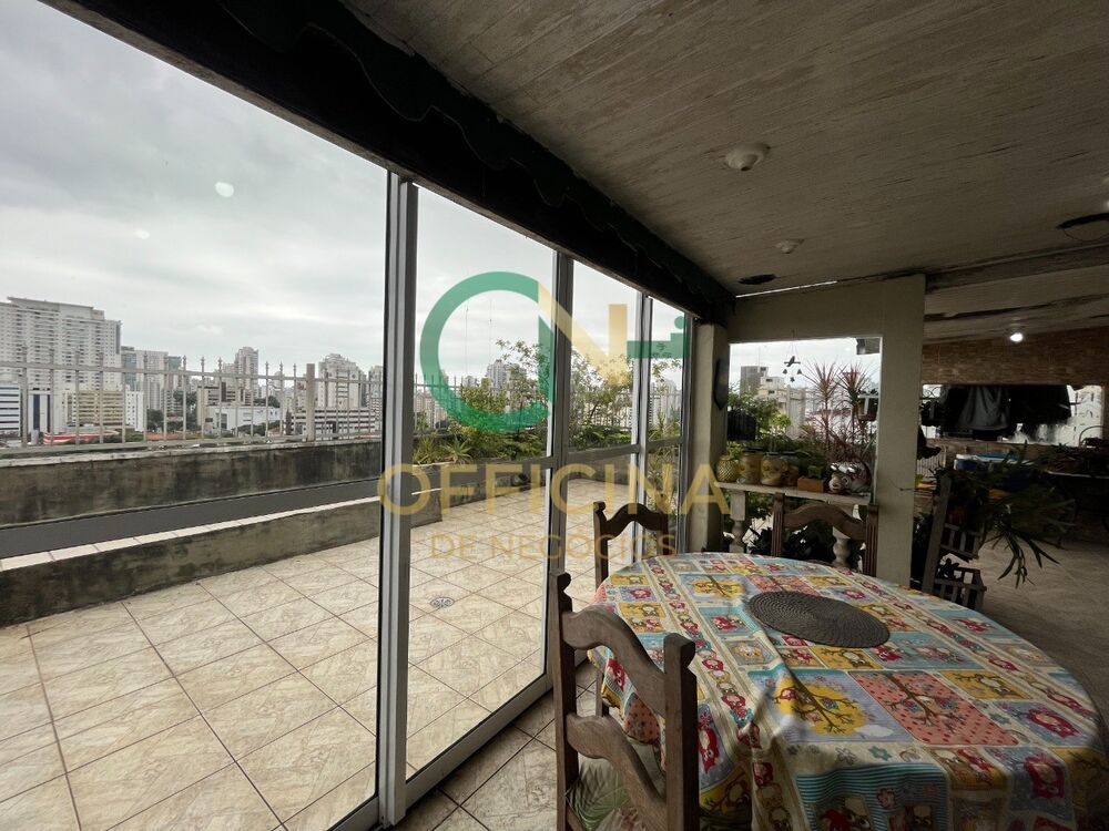 Cobertura, 3 quartos, 215 m² - Foto 1